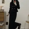 Traje de Pana Estilo Hepburn para Mujer, Diseño de Otoño, Chaqueta de Manga Larga en el Hombro Derecho, Falda Midi Cola de Pez que Ceñe la Cintura