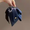 Versión Coreana 2025 Simple Ins Clip para Cola de Caballo con Lazo Negro Clip para el Cabello con Etiqueta Dorada Pinza para el Cabello Pinza de Trabajo para Mujer