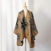 Nuevo Chal Jacquard con Abertura Transfronteriza para Viajes y Viajes de Mujer, Bufanda Capa Exterior Cálida y Engrosada con Abertura