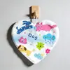 Toallas de mano impresas hechas a medida a partir de imágenes y muestras proporcionadas regalo mercancía de festival propiedad intelectual cultural y creativa forma irregular toallas de mano de dibujos animados