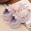 Zapatos Chunky para Niños Zapatos Deportivos Gruesos para Niñas Invierno 2026 Nuevo Estilo Zapatos de Algodón con Felpa Zapatos Cálidos Impermeables para Correr