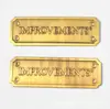 Señalización de Muebles Placa de Cobre Grabado Galvanoplastia Placa de Nombre Imitación Oro con Pegamento Autoadhesivo Pintura Fábrica de Placas de Cobre Producción