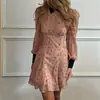 Vestido Francés Estampado Color Block Estilo Nuevo 2025 para Mujer con un Diseño Elegante, Cuello Solapa Plegado Plisado, Mangas Largas y Falda Elegante de Línea A de Cintura Alta