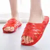 Compra Uno y Llévate Otro GratisSandalias Perezosas de Verano para Mujer, Modernos Zapatos Planos Antideslizantes para Exteriores de Verano, Suela Gruesa para Baño