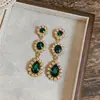 Aretes de plata con diamantes en forma de gota de agua y redondos, que ofrecen un lujo ligero y una sensación de alta gama, aretes de moda y exquisitos con un diseño único e individual