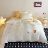 Juego de Cuatro Piezas Bordado Lf Grado 60S Lenzing Tencel Manzana Estrella Refrescante Amigable con la Piel Suave Lyocell Ropa de Cama
