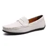 Zapatos de Conducir de Gamuza para Hombre de Primavera y Otoño Zapatos Casuales de Hombre Perezoso Suela Suave Antideslizantes Transpirables Mocasines Zapatos de Hombre Talla Grande