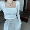 Camiseta Lisa de Gola Quadrada para Mulheres Primavera & Outono 2025 Manga Longa Lisa Curta para Mulheres Slim Fit com Gola Quadrada Top Exportação