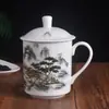 Xícara de Chá de Porcelana Óssea Jingdezhen com Tampa Grande Capacidade Copo de Água Xícara de Cerâmica Doméstica Xícara de Conferência Xícara de Chá de Escritório Gravação