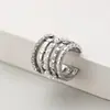Estilo Europeo y Americano Chapado en Oro Cobre Versátil Brazaletes para Oreja Múltiples Capas Minimalista Nicho Temperamento Zirconia Japoneses y Coreanos Pendientes