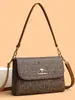 Bolso Pequeño Versátil de Piel Suave para Mujer 2025 Nuevo Lujo Accesible Bolso de Mano para el Trabajo Bolso para Madres de Mediana Edad Bolso de Hombro Cruzado de Moda