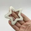 Accesorios de pentagrama huecos de stock de fábrica Joyería DIY Materiales hechos a mano Decoraciones de estrella Accesorios creativos multifuncionales