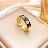 Anel Retrô Flor Esmaltado Anel Nicho Alto Padrão Luxo Leve Elegante Moda Versátil para Mulheres Que Não Desbota