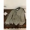 Camiseta longa listrada casual de caimento solto estilo coreano da MISS Misi com bordado de pera para mulheres, top de outono