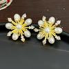 Aretes de temperamento de moda de alta gama con circonita, copo de nieve y perla, elegantes, exquisitos, estilo socialité dulce, aretes