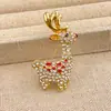 Broches de Natal Ornamentos Árvore Rena Corsage Presente de Ano Novo Pinos Desenho Animado Fofo Decoração de Suéter para Estudantes Japoneses e Coreanos