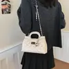 Moda Otoño 2026 Nuevo Estilo de Lujo Ligero Bolso de Cadena con Patrón de Diamantes de Gama Alta con Cierre de Candado, Bolso Pequeño de Hombro y Cruzado Inspirado en Chanel