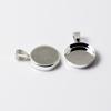 En stock colgante redondo semiacabado simple accesorios DIY fábrica de Guangzhou tiempo de galvanoplastia colgante de gema soporte vacío