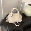 Bolso Bowling de Mano Coreano con Textura de Guijarros para Mujer 2025 Nuevo Moderno Moda de Primavera Bolso Cuadrado Pequeño Bolso Cruzado Versátil