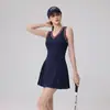 Vestido de Tênis Branco Feminino Verão Secagem Rápida Respirável Decote V Sem Mangas Saia Plissada Profissional Saia Esportiva de Badminton