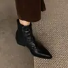 Tallas 34 a 42, botines de punta de piel de oveja lavada, exportación transfronteriza, tallas grandes, tacón grueso, negro, estilosos y elegantes, botines Martin para mujer