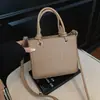 2026 Bolso Cuadrado Pequeño Estilo Coreano Nuevo para Mujer, Bolso Cruzado Elegante, Bolso de Mano a la Moda, Bolso de Hombro Simple y Único
