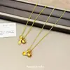 Pendente Hello Kitty Dourado Novo Fofo Mais Vendido, Acessório de Colar Versátil Simples e de Alto Padrão, Corrente para Clavícula de Luxo Leve