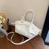 Bolso de Mano de Color Sólido Estilo Fresco Forma de Murciélago para Mujer 2025 Nuevo Primavera/Verano de Moda Tendencia Personalidad Lazo Bolso de Hombro Cruzado