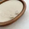 Pendientes de Hoja de Arce de Diseño Retro de Gama Alta para Mujer, Estilo Universitario, Exquisitos y Compactos, Estilo Bosque, Estilo Minimalista, Accesorios de Joyería para Orejas al por Mayor