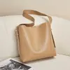 Bolsas para Mulheres, Bolsas Femininas de Novo Estilo, Bolsas Transversais, Bolsas de Ombro Versáteis em Couro Genuíno, Bolsas Saco de Grande Capacidade para o Dia a Dia, Bolsas Femininas Transfronteiriças