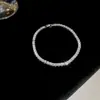 Pulsera Rectangular Europea y Americana Transfronteriza Incrustada con Circonitas, Moderna y Versátil, Adecuada para el Trabajo Diario, con un Diseño de Nicho Elegante y Exquisito, Pulsera de Gama Alta