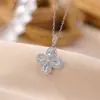 Yilu Prata Prata Esterlina S925 Pingente Trevo Água-marinha Gota d'água Moda Versátil para o Dia a Dia Prata