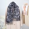 Chal de Cachemira Sintética, Gama Alta, Moderno y Elegante, Se Puede Usar como Bufanda para el Cuello, Bufanda Clásica con Estampado de Leopardo para Otoño e Invierno en Europa y América