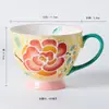 Caneca de café da manhã em cerâmica de alto valor, com relevo pintado à mão, acompanhada de colher, pode ir ao forno de micro-ondas