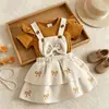 26 Set de ropa para bebé y niños europeo y americano: body acanalado + falda pastel con tirantes de pana + diadema
