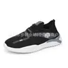 Zapatos casuales nuevos de fábrica para hombre, zapatos deportivos transpirables para correr, suela suave, cómodos, ligeros, zapatos tejidos voladores, una generación de cabello