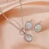 Conjunto Popular Transfronterizo de Pendientes y Collar Ovalados de Circonita, Pendientes de Nicho de Lujo Ligero con un Toque de Alta Gama, Conjunto de Dos Piezas de Lujo de Alta Gama para Mujer