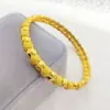 Pulseira banhada a ouro de liga mais vendida, estilo luxo leve indiano de noiva de Dubai, joia de pulseira ouro areia para casamento feminino atacado