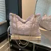 Bolsa de Ombro Transversal Grande Capacidade Leve Simples Versátil Moda Elegante Bordada com Corrente Nova Primavera 2026