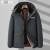 Ropa de Invierno Gruesa de Terciopelo de Venta Caliente Americana de Longitud Media para Padres Abuelos de Mediana Edad y Mayores Nuevo Abrigo de Algodón Cálido de Invierno en Stock