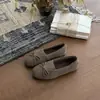 Zapatos Planos de un Solo Paso Estilo Retro Nudo de Mariposa para Mujer 2026 Invierno Nuevos Zapatos de Algodón Cálidos con Felpa Mocasines