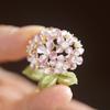 Broche Flor de Hortênsia Esmaltado Moda Feminina de Alto Padrão Exclusivo Corsage Design de Nicho Pin Elegante Acessórios