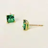 Brincos de tarraxa de diamante com cravação de quatro garras em prata de lei S925 para mulheres, pequenos, requintados, simples, nicho, alta qualidade, luxo leve, joia de orelha Esmeralda