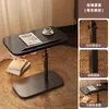 Mesa auxiliar móvil ajustable, adecuada para salas de estar, dormitorios y como mesita de noche o escritorio para portátil; una mesita de café pequeña, perezosa, plegable y ajustable
