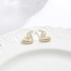 Aretes de Moda de Lujo Ligero con Forma de Corazón de Zircón Aretes para Niñas de Plata Esterlina Diseño Nicho Aretes Simples Diarios para Combinar con Todo