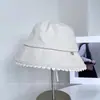 Sombrero de pescador dulce y elegante con ribete de encaje para mujer, sombrero casual versátil de verano que hace que la cara se vea más pequeña, sombrero de pescador con visera vintage moderno