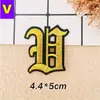 Parche Bordado con Letras y Números Romanos Antiguos Dorados con Adhesivo Termofusible. Insignia Bordada Parche Pequeño Emblema Parche de Tela Accesorios para Ropa