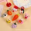 Accesorios de Fieltro de Lana Transfronterizos Dibujos Animados Fresas Zanahorias Patito Amarillo Materiales para Joyería Accesorios Hechos a Mano para DIY Accesorios
