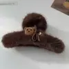 Presilha de Cabelo de Pelúcia Fofa para Mulheres, Grampo de Urso para Outono e Inverno, Presilha de Tubarão Grande para a Parte de Trás da Cabeça, Acessório de Cabelo
