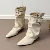Primeiro Encontro Temporada Temperamento Francês Garota Apimentada Fivela de Cinto Calça Botas de Cano Médio Feminino 2026 Novo Outono Verão Bico Fino Salto Grosso Cano Médio Equitação